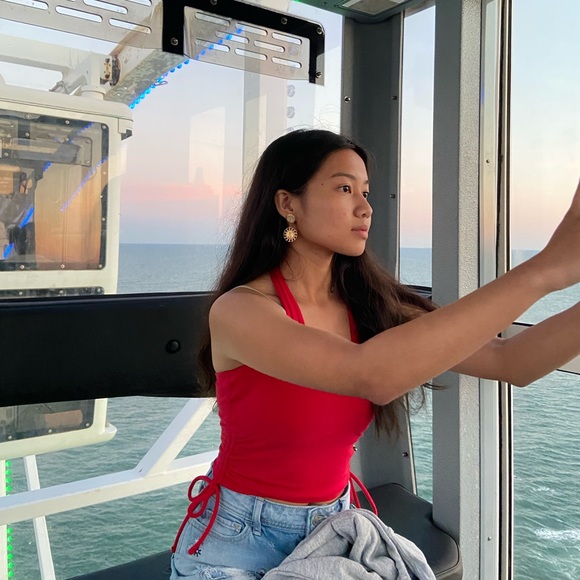 Meet your Posher, Antoinette - Picture 1 of 1